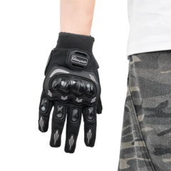 Black Yozma Riding Glove Worn by Rider