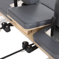Elina Pilates Nubium Reformer Bundle – carriage, upholstery and adjustment detail
