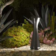 Les Jardins Bloom Solar Floor Lamp – Motion Sensor, 500 Lm