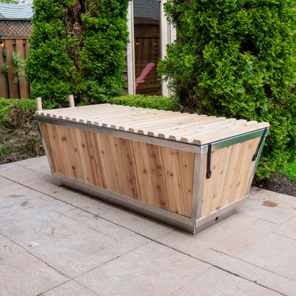 Dundalk LeisureCraft Polar Cold Plunge Tub – 190 Gal Cedar | Stainless Steel or HDPE | Canadian Timber