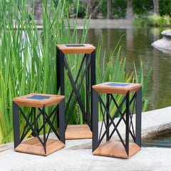 Les Jardins Soho Solar Outdoor LED Lantern