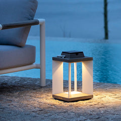 Les Jardins Classic Blade Solar Outdoor LED Lantern